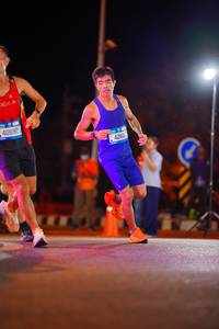 BIB: 40692, 426
                            <button type="button" onclick="openModal(21512588)" class="btn btn-primary btn-sm float-right btn-popup" data-toggle="modal" data-target=".modal-high-quality">
                        <i class="fas fa-shopping-cart"></i> Add to Cart
                    </button>
                                            <button type="button" onclick="isThisMe(21512588, true)" class="btn btn-success btn-sm float-right btn-popup btn-isme hidden" data-toggle="tooltip" data-placement="bottom" title="นี่คือรูปของคุณใช่ไหม คลิกที่นี่เพื่อเอาเข้าอัลบั้ม">
                        <i class="fas fa-plus"></i> Add to album
                    </button>
                    <button type="button" onclick="isThisMe(21512588, false)" class="btn btn-warning btn-sm float-right btn-popup btn-isnotme hidden">
                        <i class="fas fa-ban"></i> Remove from album
                    </button>